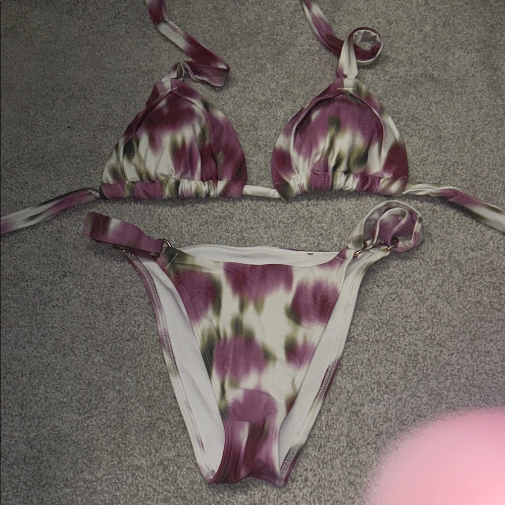 Abercrombie Bikini, L top, S bottom